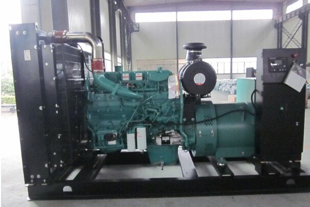 彭场镇全新常柴300kw大型柴油发电机组
